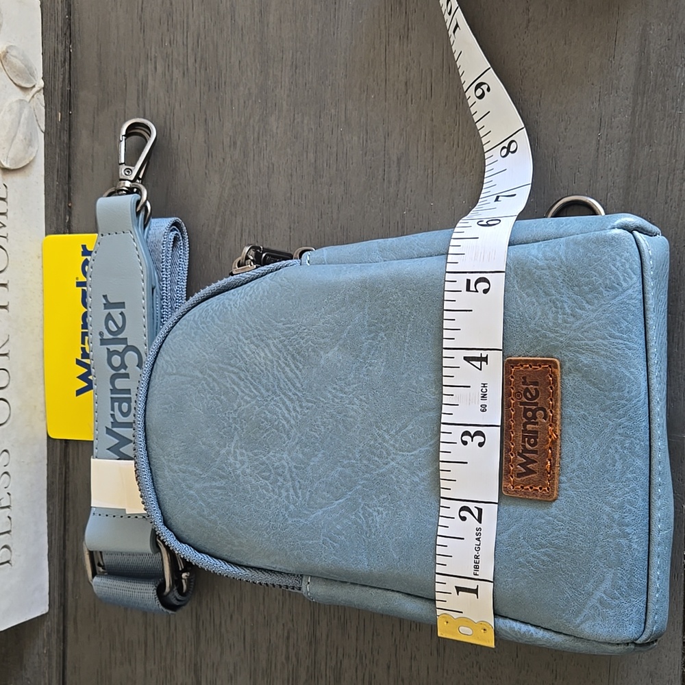 Wrangler Crossbody Bag - Picture 7 of 9
